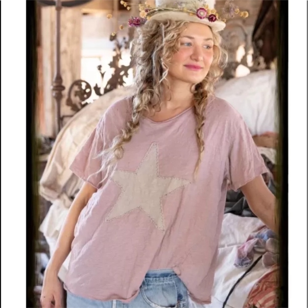 Magnolia Pearl Pink Star Tee